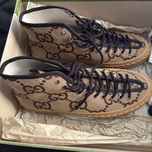 GUCCI MAXI GG SNEAKERS